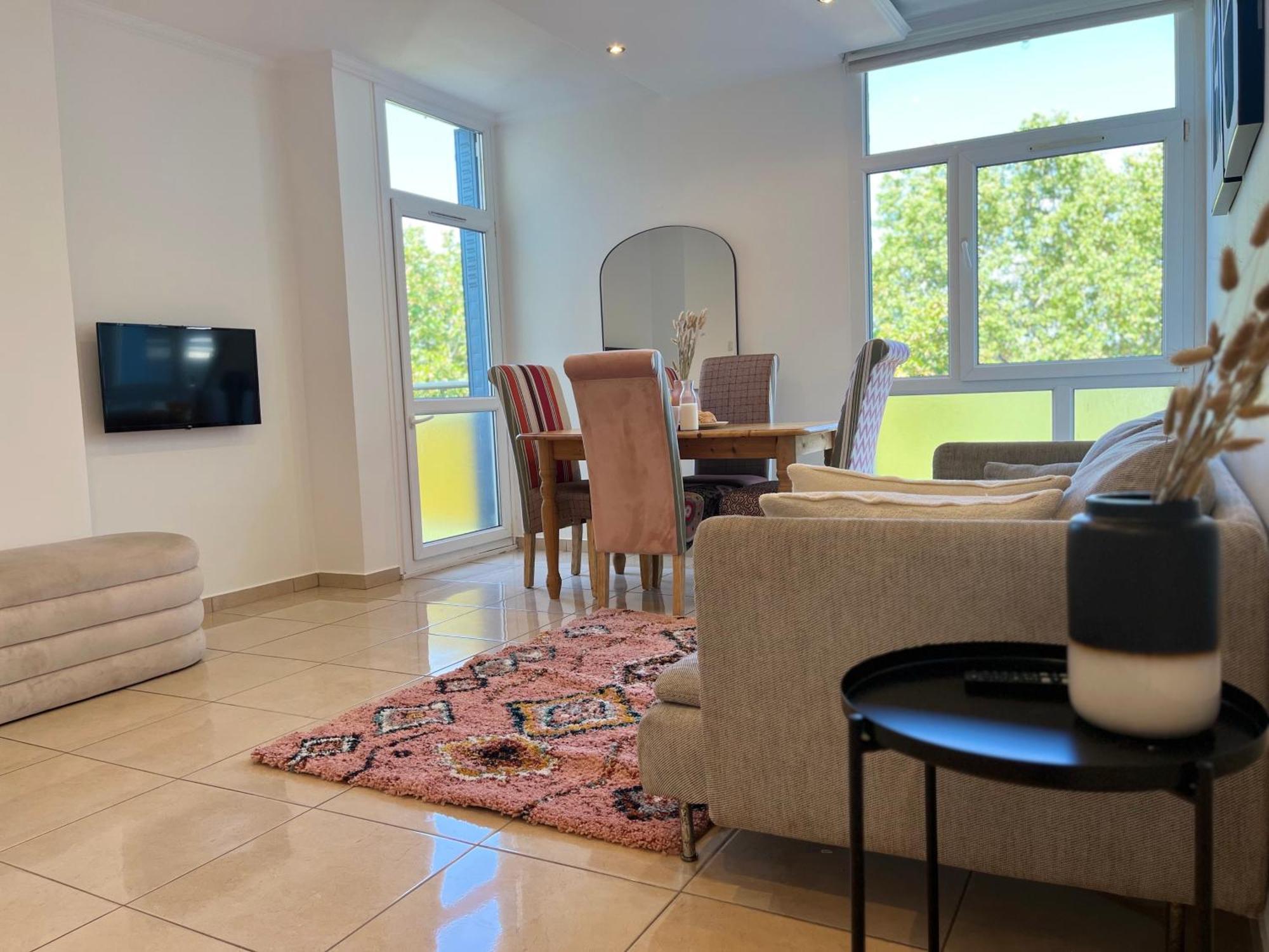 Suite Miramar Bron Exteriör bild